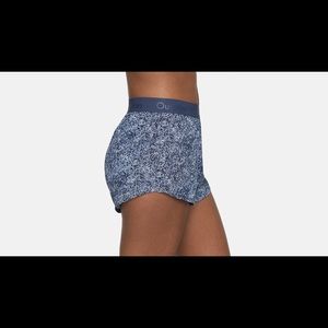 Outdoor Voices Relay Short